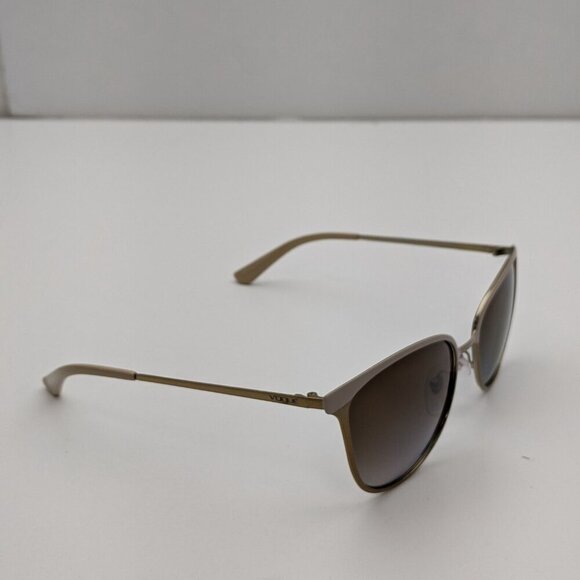 🕶️Vogue VO4002-S 996-S/T5 Sunglasses Polarized  55/18 135 3P /ALE245🕶️​ - Picture 4 of 7